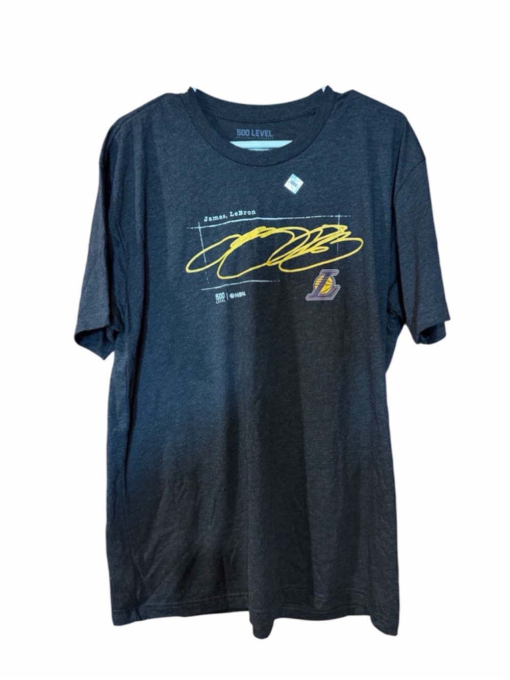 500 Level LeBron James Los Angeles Lakers Signature T shirt size XL